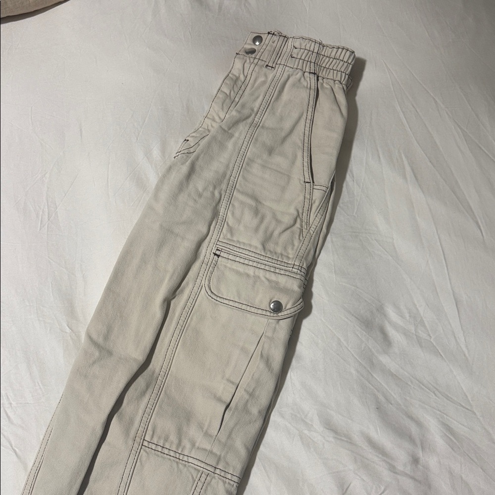 BDG cream cargo pants